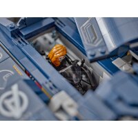 LEGO Super Heroes 76325 Avengers: Age of Ultron Quinjet