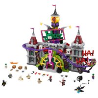 LEGO The Batman Movie 70922 The Joker Manor