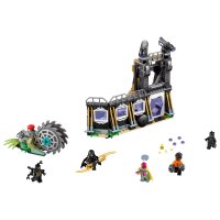 LEGO 76103 Corvus Glaives Attacke