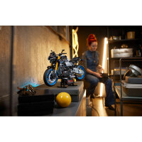 LEGO Technic 42159 Yamaha MT-10 SP