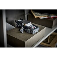 LEGO Super Heroes 76332 The Batman Batmobile