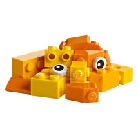 LEGO Classic 10713 Creative Suitcase