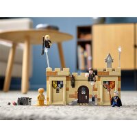 LEGO 76395 Hogwarts&trade;: Erste Flugstunde