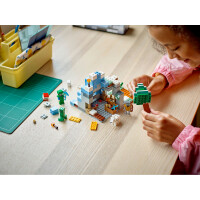 LEGO Minecraft 21243 Die Vereisten Gipfel