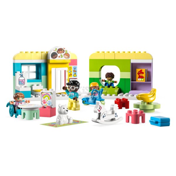 LEGO DUPLO Town 10992 Life At The Day Nursery
