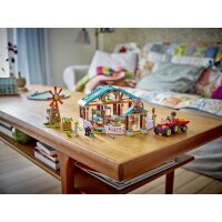 LEGO Friends 42617 Farm Animal Sanctuary