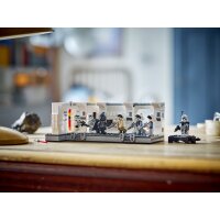 LEGO Star Wars 75387 Boarding the Tantive IV