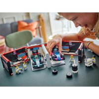 LEGO 60444 F1® Garage mit Mercedes-AMG & Alpine Rennautos LEGO City